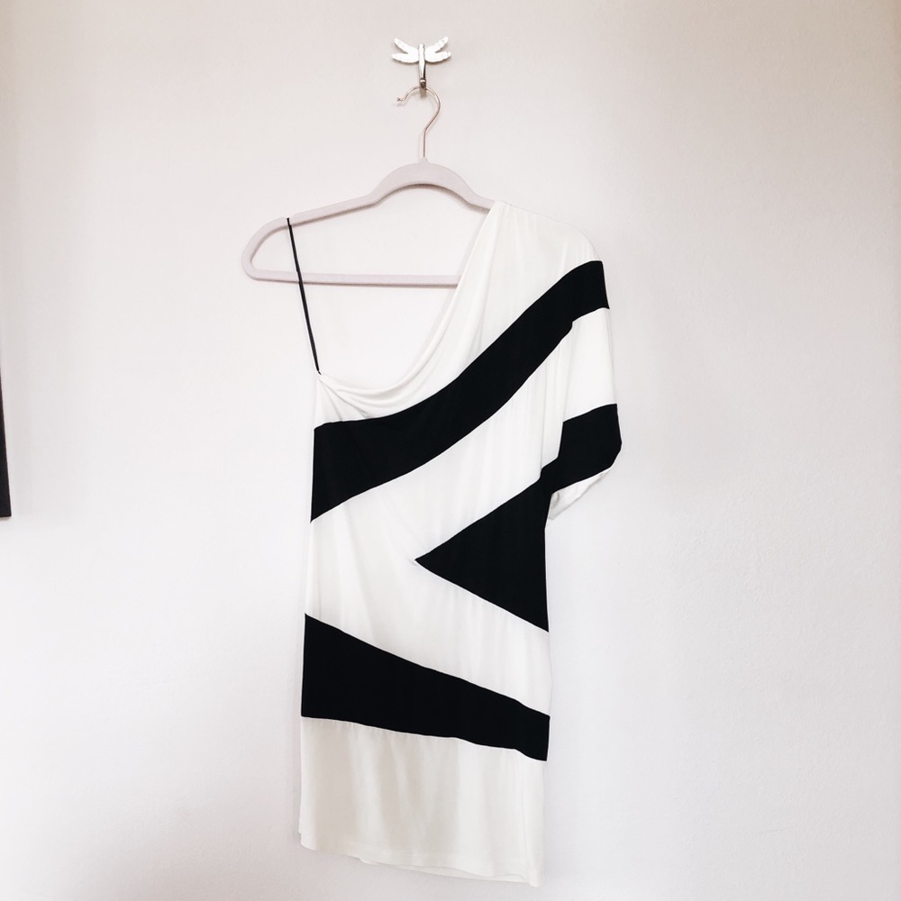 One-Shoulder Bodycon Mini Stripes Dress